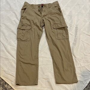 Wrangler Men's Khaki Cargo Pants